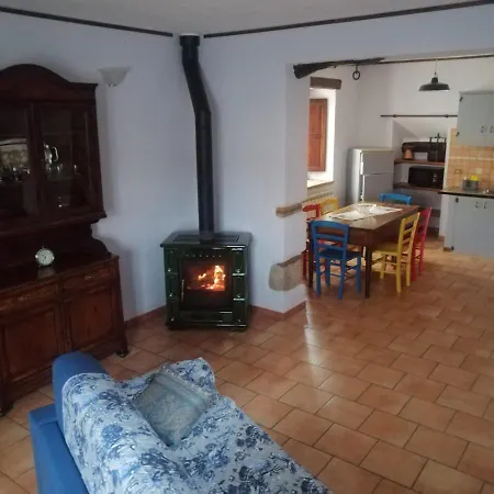 A Casa Dei Nonni * San Demetrio ne' Vestini